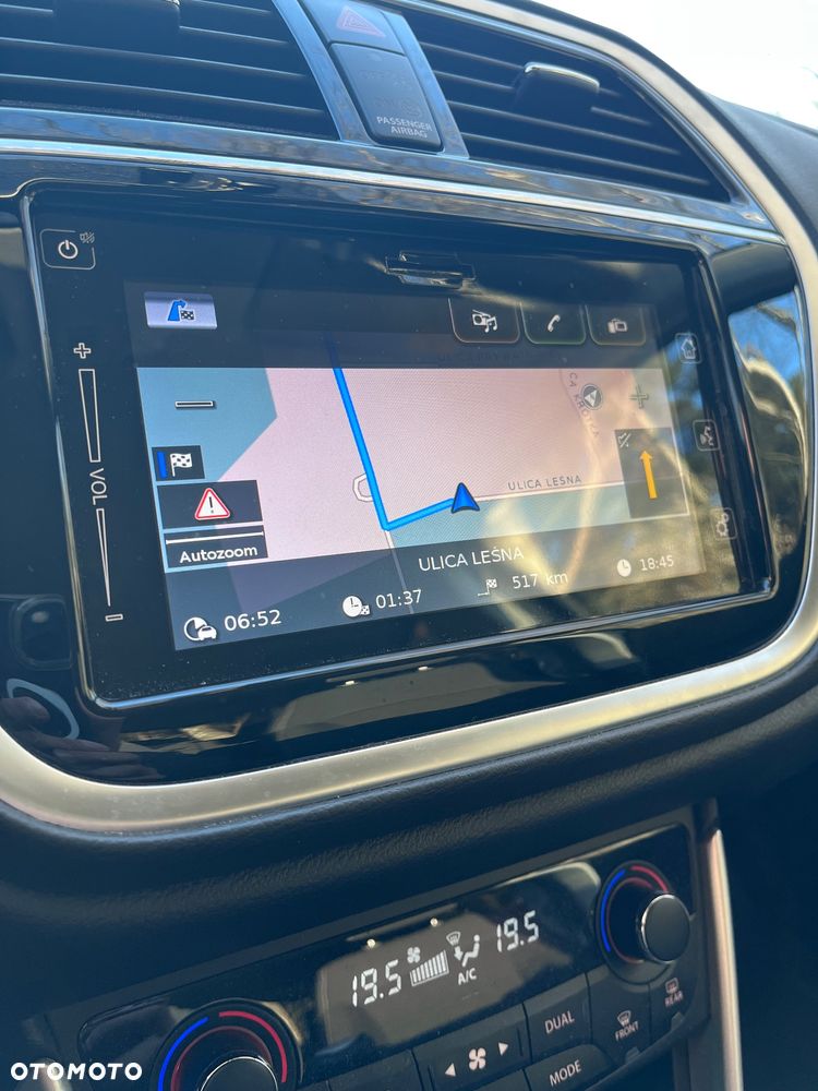 Suzuki SX4 S-Cross 1.4 SHVS Premium 4WD - 11