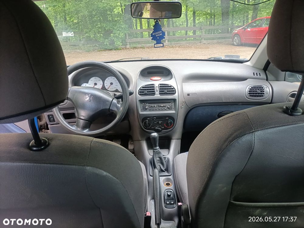Peugeot 206 - 8