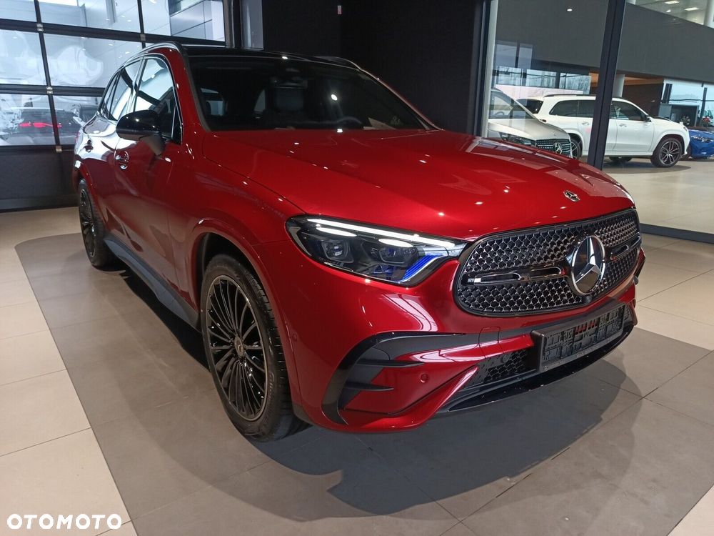 Mercedes-Benz GLC - 4