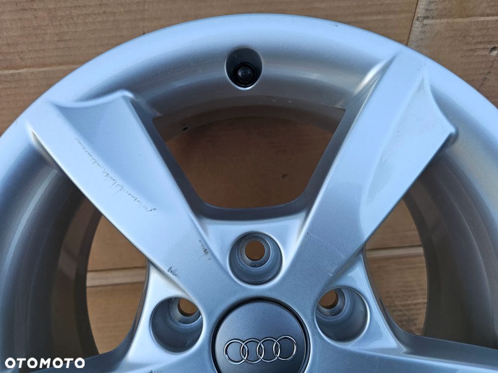 (F105) Audi OE A3 S3 A4 A6 Q3 TT / 6,5Jx16 ET43 5x112 / 8V5071496 - 2