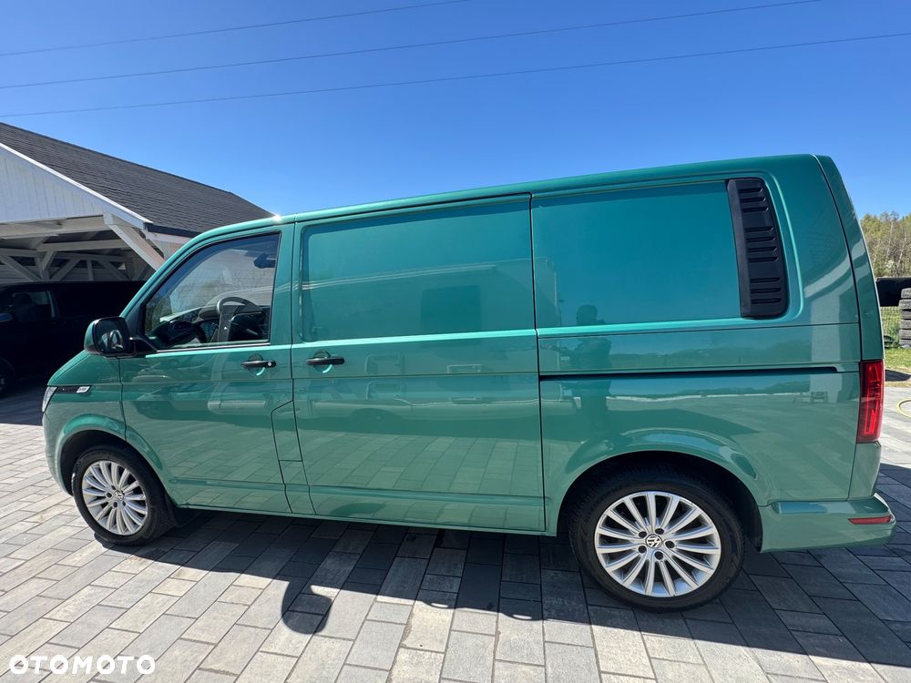 Volkswagen Transporter - 12
