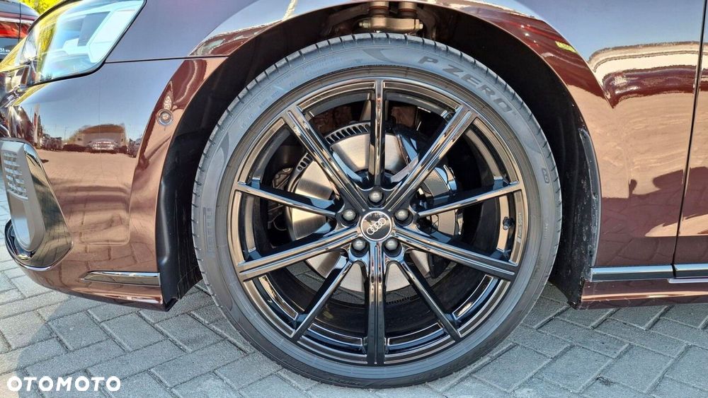 Audi A8 - 9
