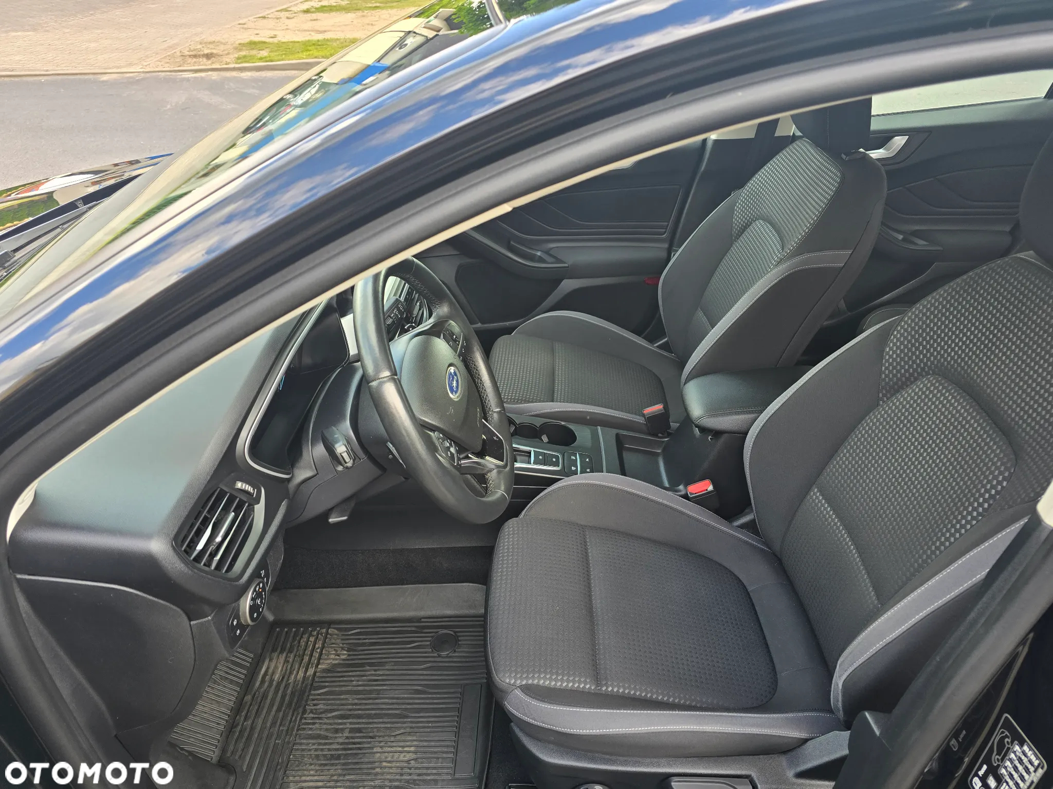 Ford Focus - 16
