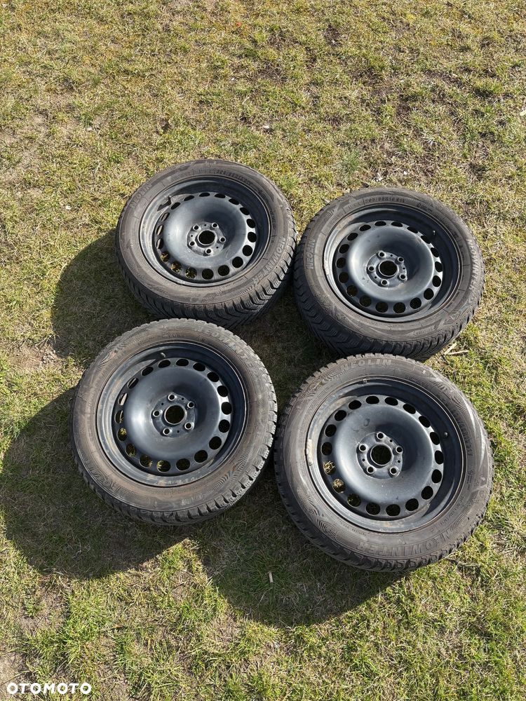 Volkswagen Golf 2.0 TDI Highline - 20