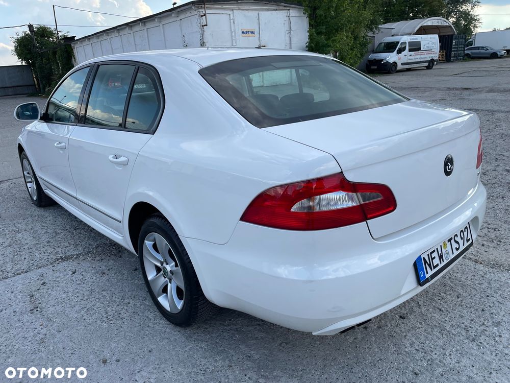 Skoda Superb 1.6 TDI Active - 5