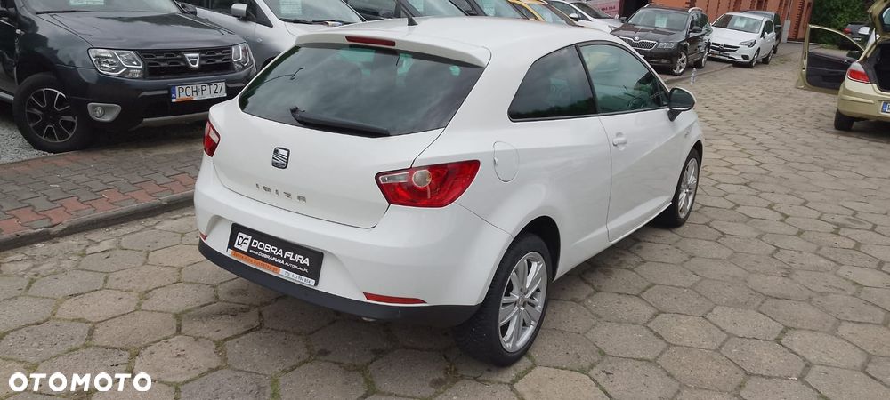 Seat Ibiza 1.4 16V Stylance - 4