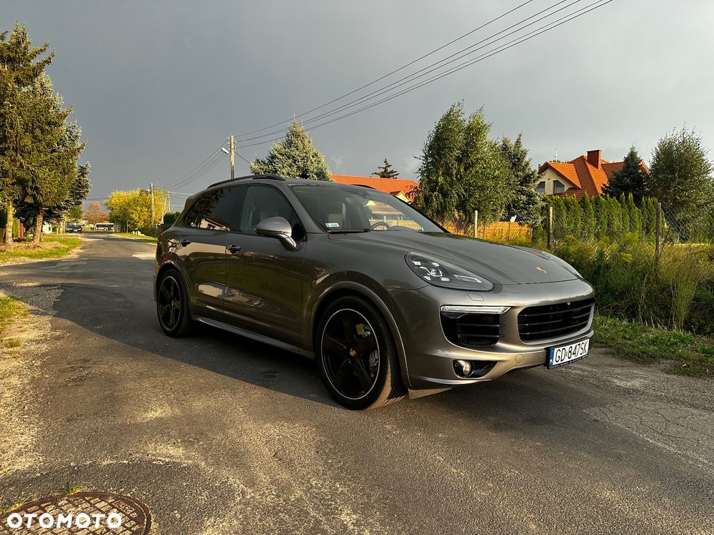 Porsche Cayenne S Diesel - 9