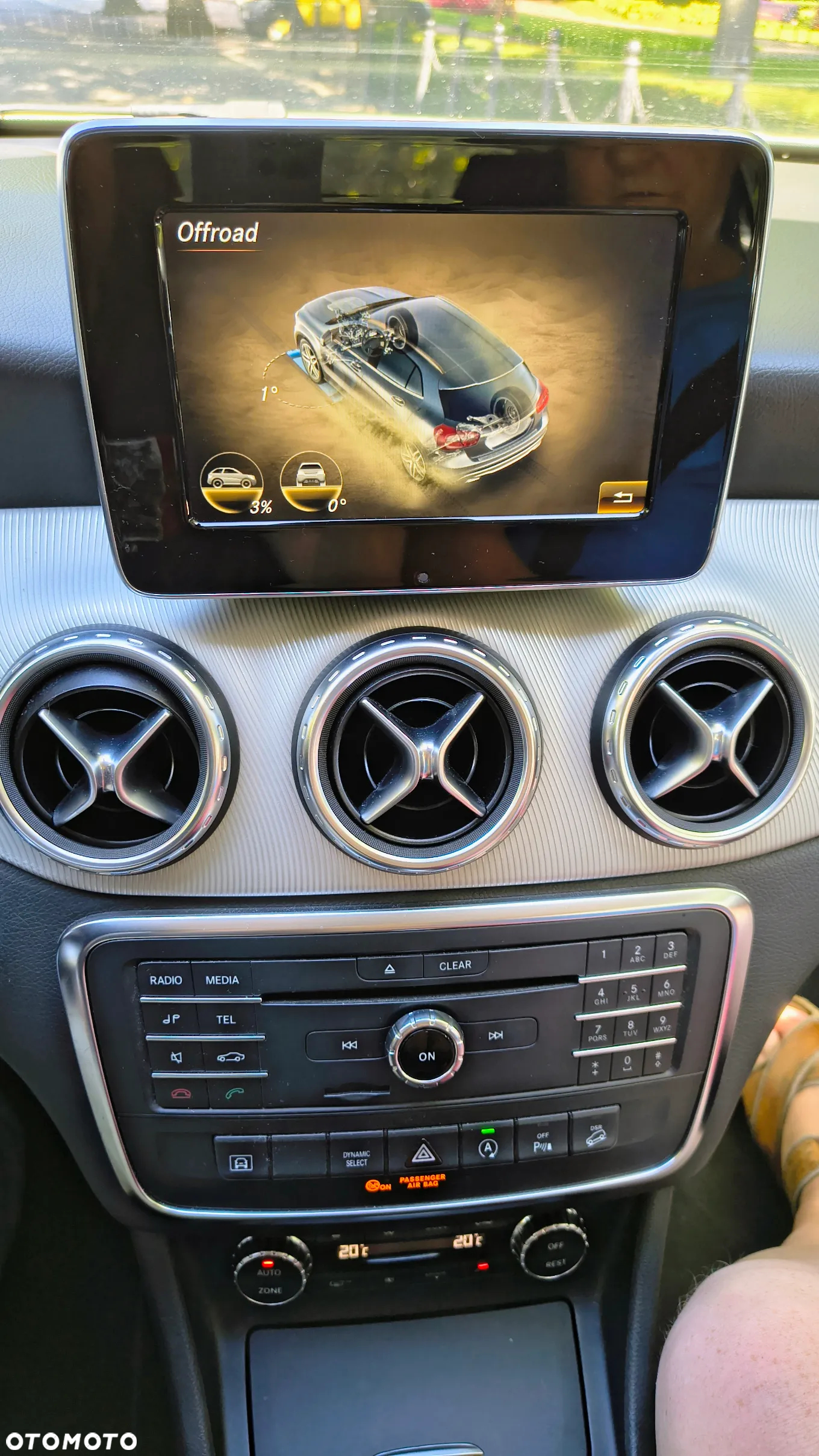 Mercedes-Benz GLA 250 4-Matic - 15