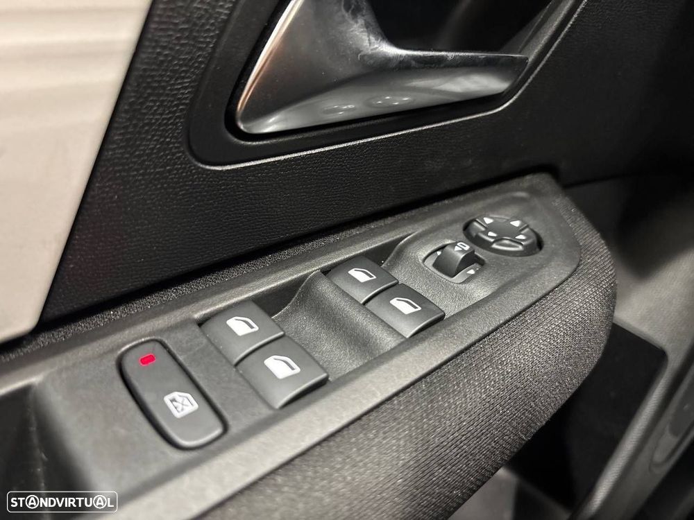 Citroën C4 1.2 Hybrid Plus e-DSC6 - 20