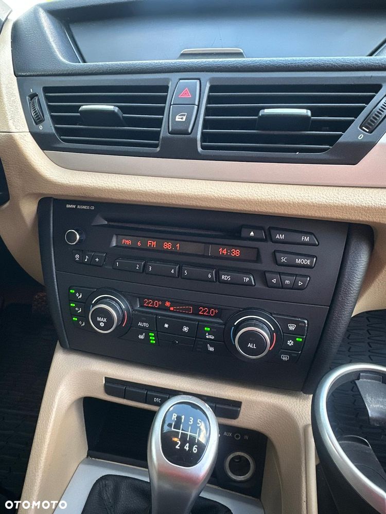 BMW X1 xDrive20d - 23