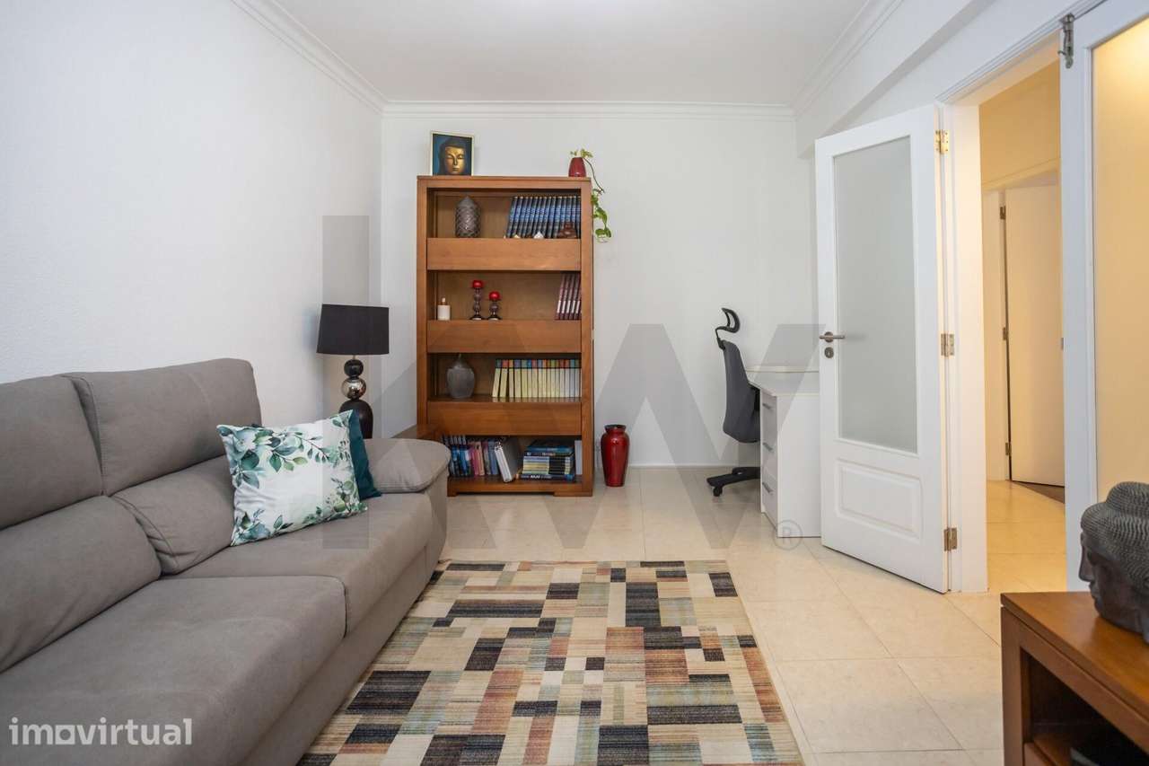 Moradia T3 com Quintal, Churrasqueira e Garagem Versátil - Grande imagem: 4/30