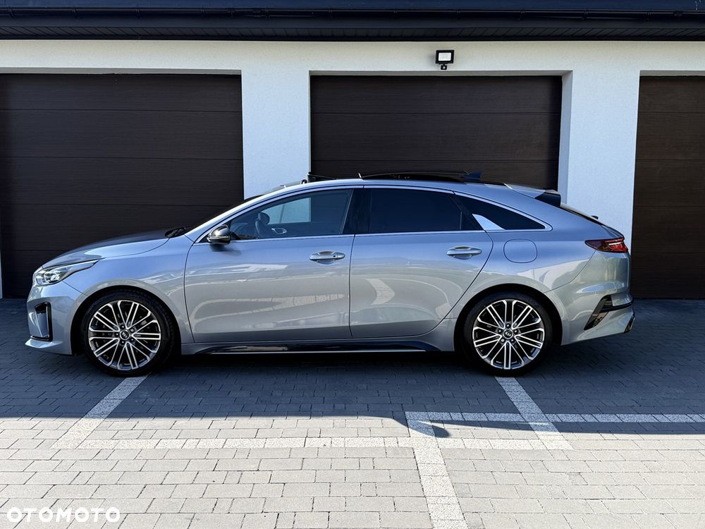 Kia ProCeed 1.5 T-GDI DCT7 OPF GT LINE - 3