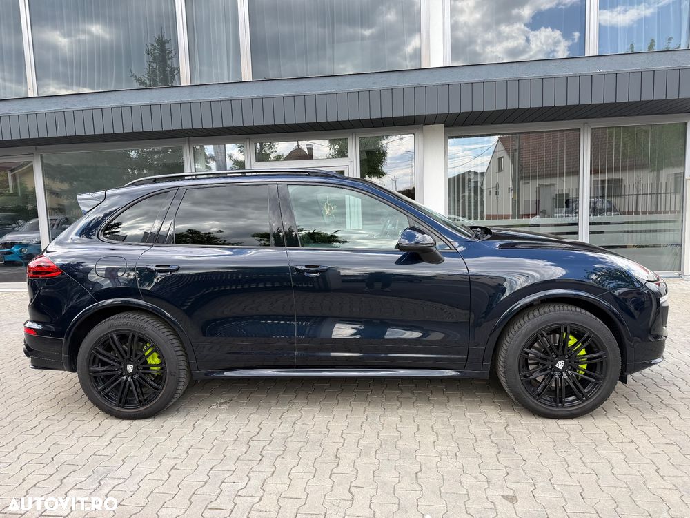 Porsche Cayenne S Tiptronic S - 2