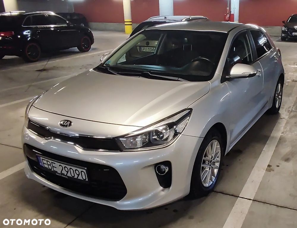 Kia Rio - 2