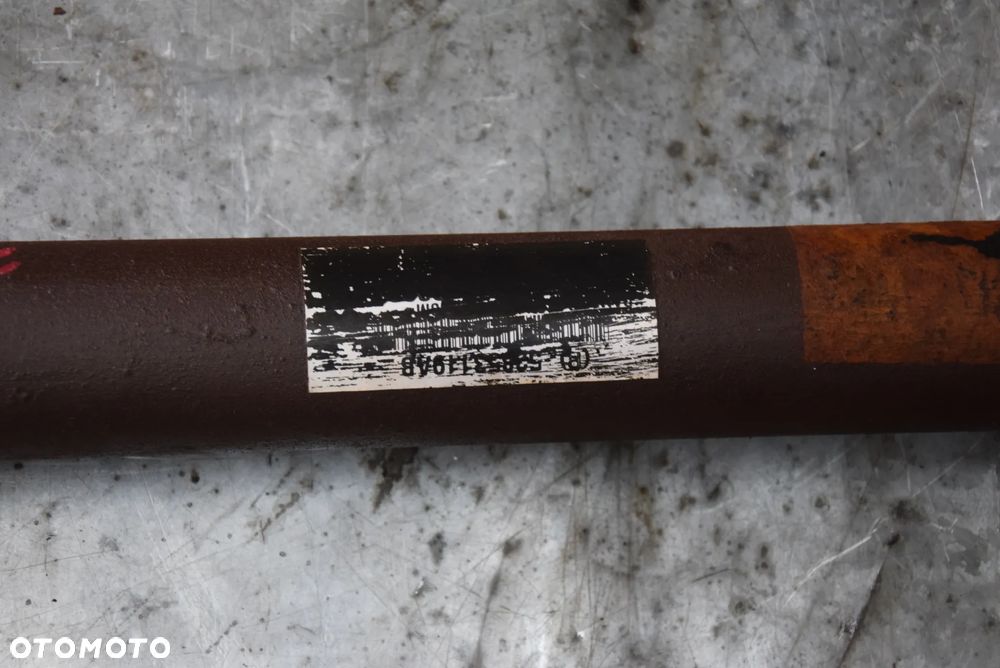 JEEP CHEROKEE KJ 3.7 V6 WAŁ TYŁ AUTOMAT - 2