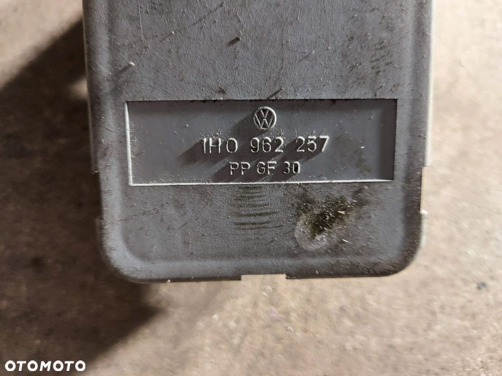 Pompka Kompresor Centralnego Zamka Volkswagen Golf 1H0962257 - 3