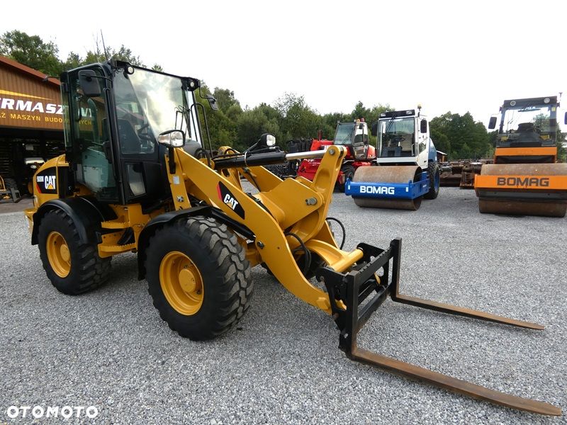 Caterpillar CAT 908M z Niemiec / Tylko 2.855mtg serwisowany / - 4