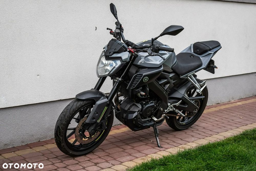 Yamaha MT - 6