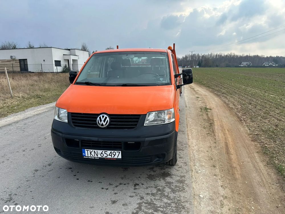 Volkswagen Transporter - 1