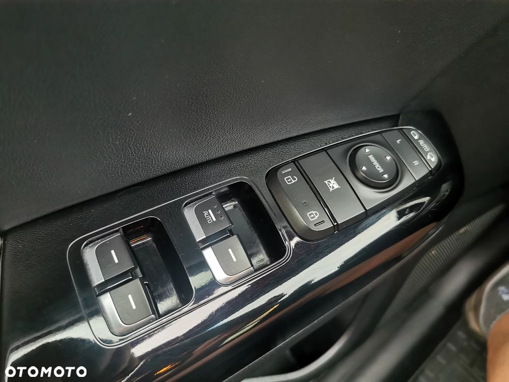 Kia Sportage 1.7 CRDI Business Line 2WD DCT - 12