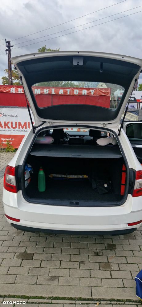 Skoda Octavia 1.6 TDI Ambition - 20