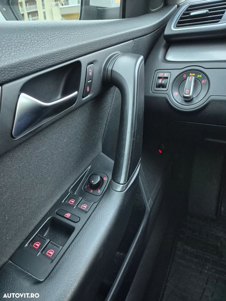 Volkswagen Passat Variant 2.0 TDI DSG BlueMotion Technology Comfortline - 10