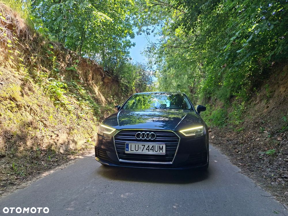 Audi A3 Sportback 1.6 TDI S tronic - 23
