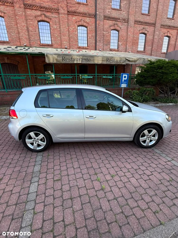 Volkswagen Golf - 18