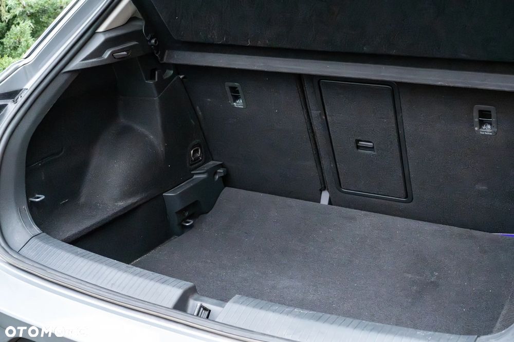 Volkswagen T-Roc 1.5 TSI Life - 9