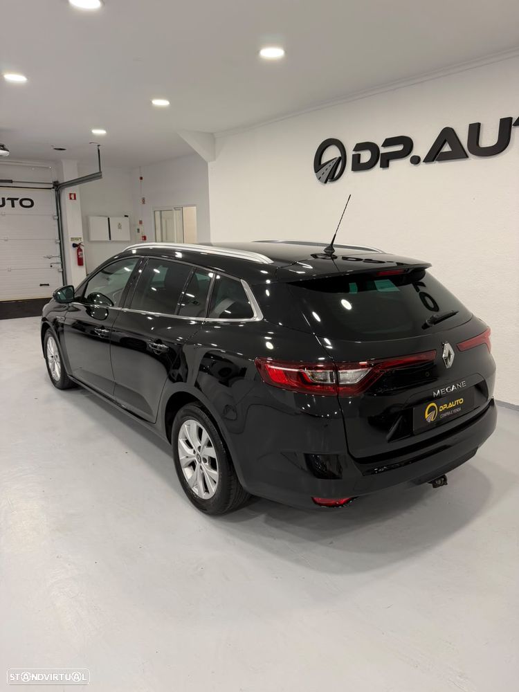 Renault Mégane Sport Tourer TCe 115 GPF LIMITED - 4