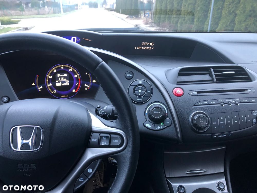 Honda Civic 1.4 i-VTEC Sport - 30