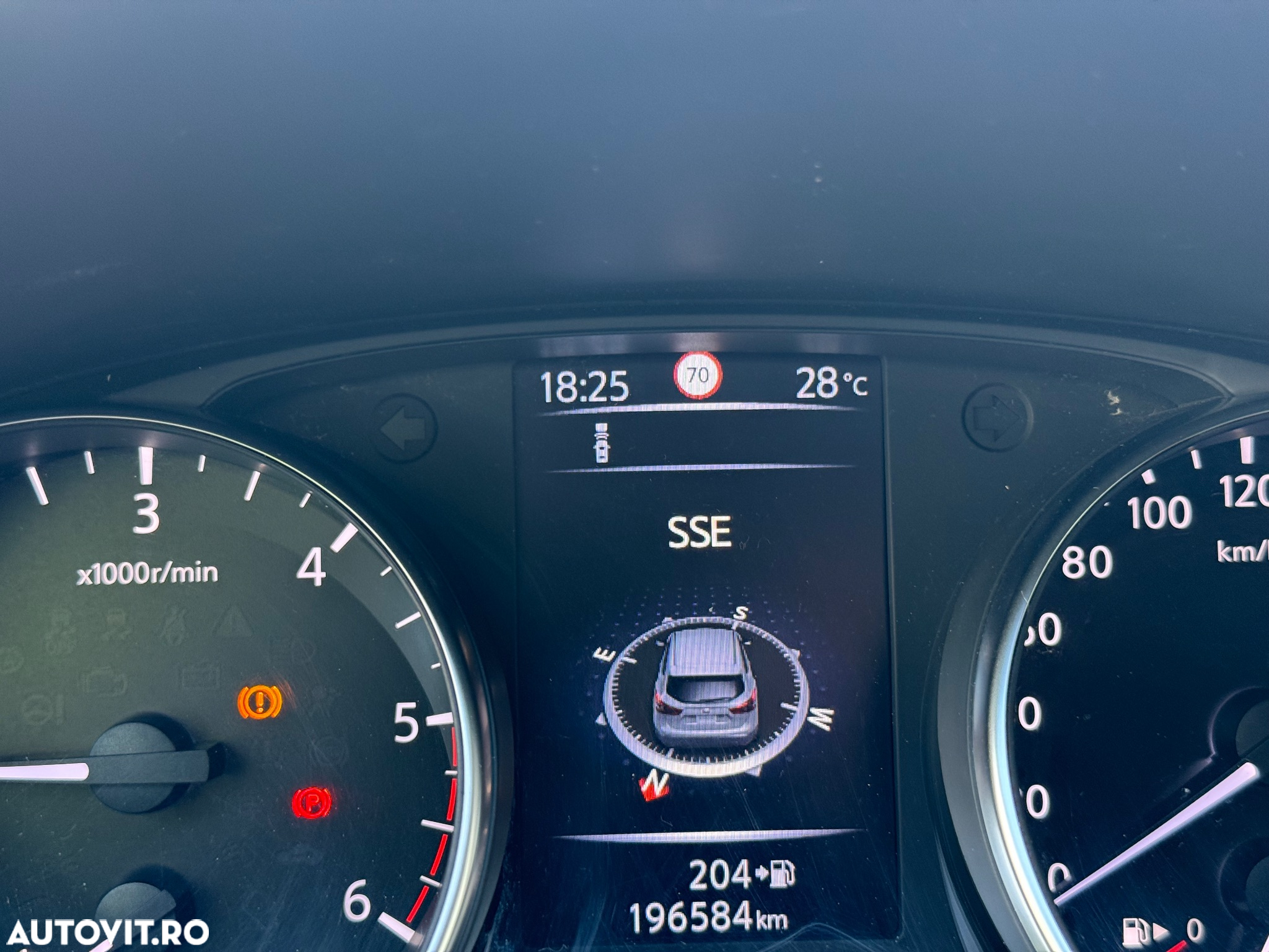 Nissan Qashqai 1.6 DCI Start/Stop Tekna - 23