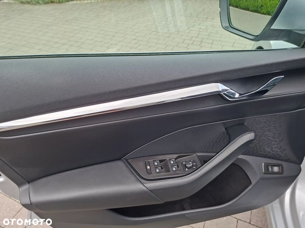 Skoda Octavia 2.0 TDI Style DSG - 21