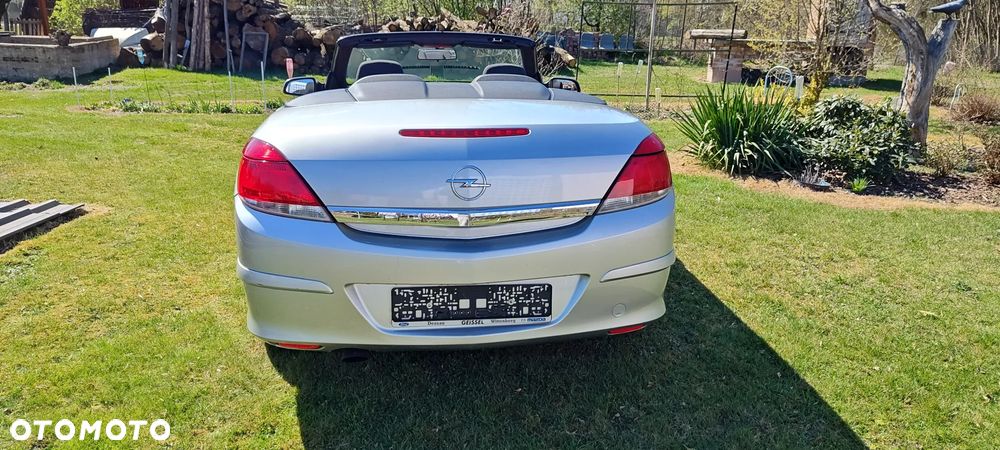 Opel Astra 1.6 Endless Summer - 15