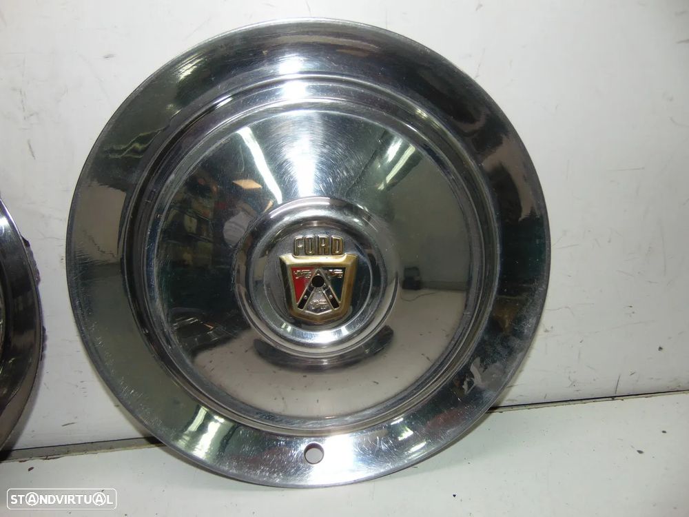 Antigos e clássicos tampões Ford - 3