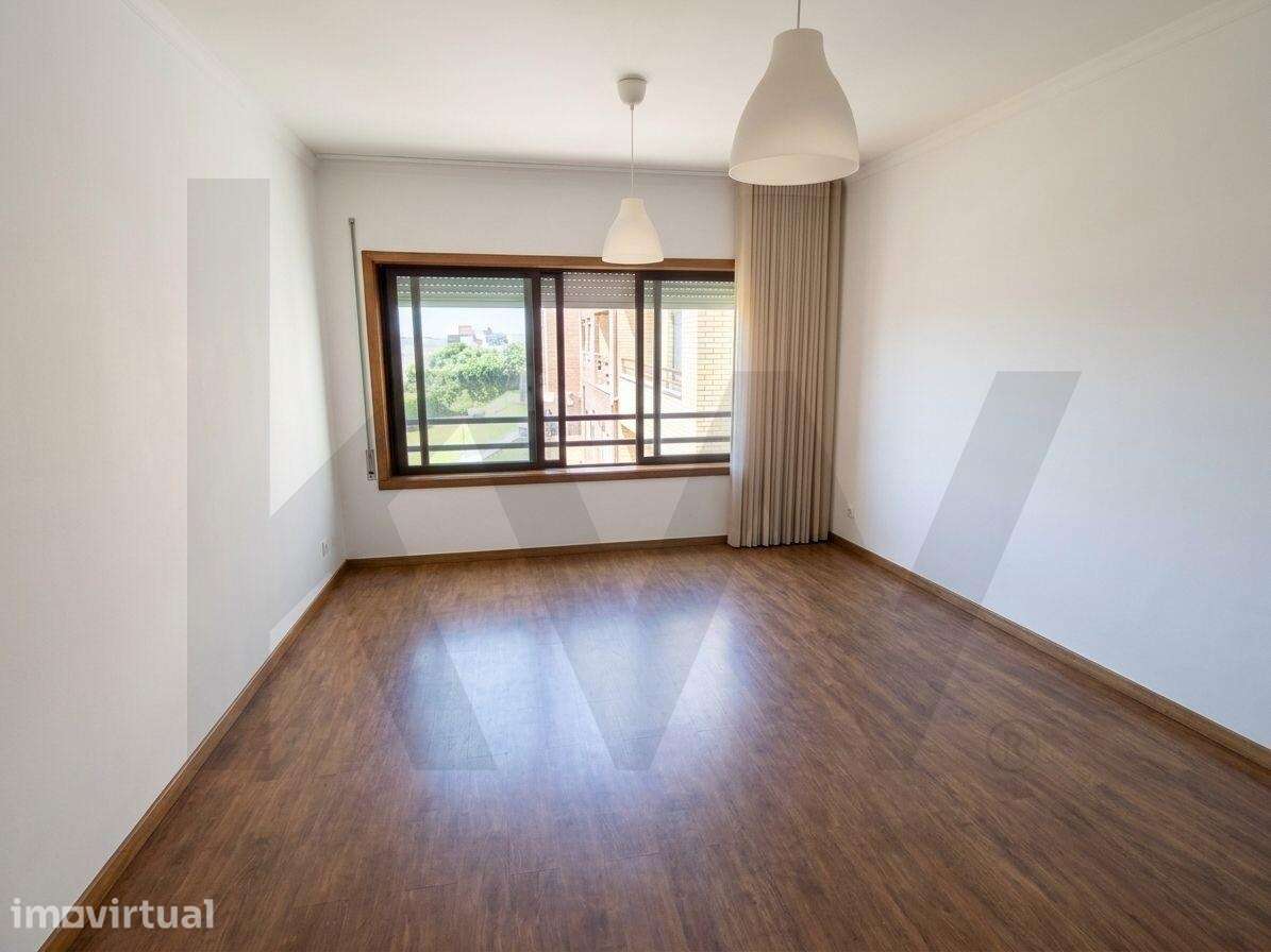 T1 Lavra (Matosinhos) Junto à Praia e Continente | Lugar de Garagem, A - Grande imagem: 4/18