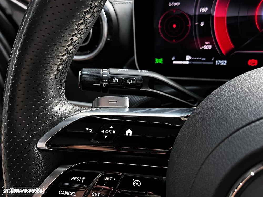 Mercedes-Benz C 300 e AMG Line - 28