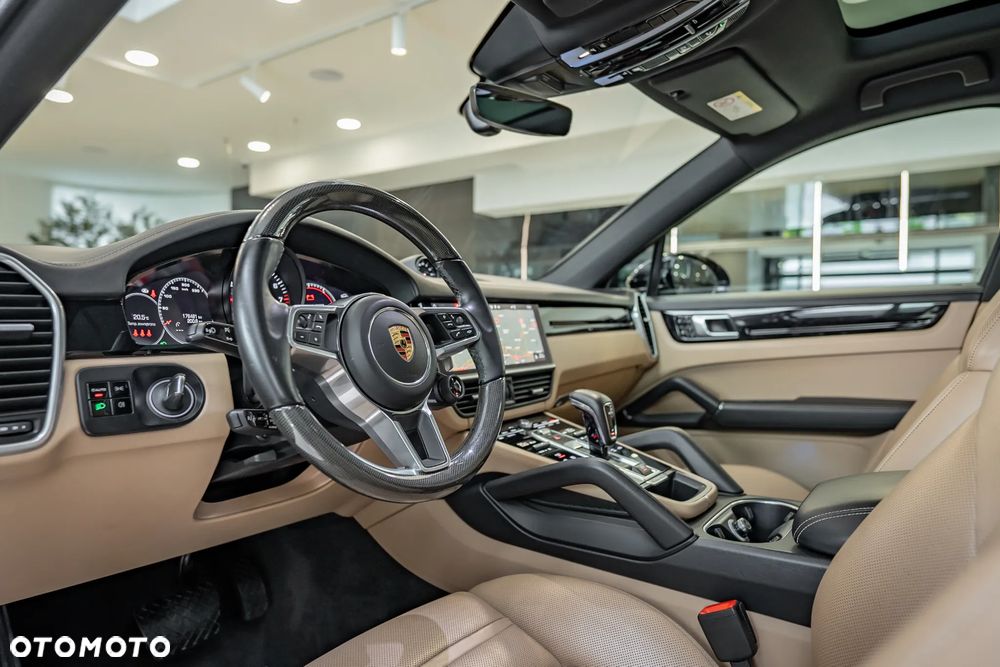 Porsche Cayenne Platinum Edition - 26