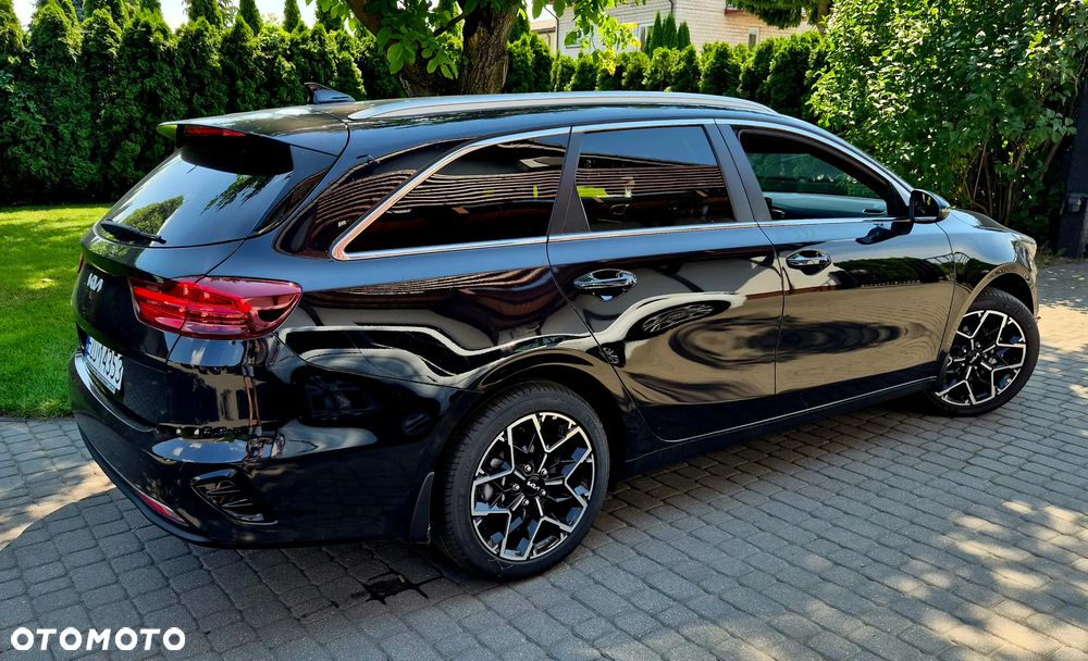 Kia Ceed - 4