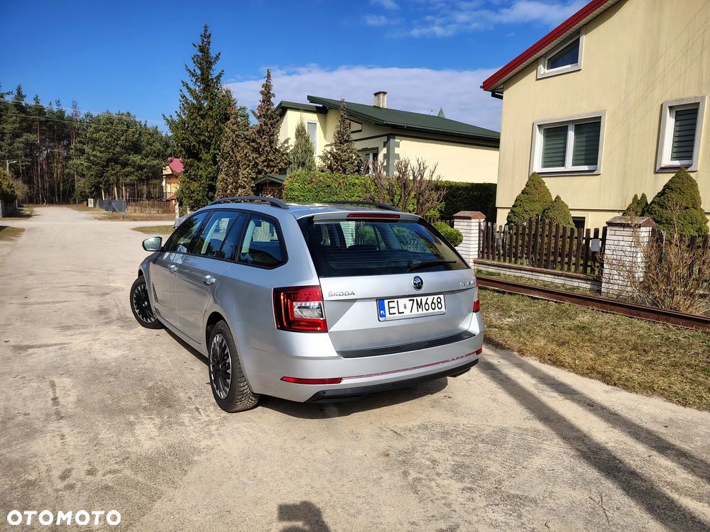 Skoda Octavia 1.6 TDI Ambition - 4