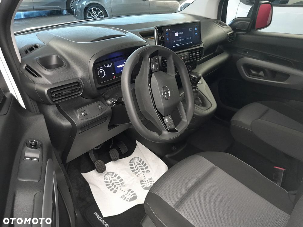 Toyota Proace City Verso 1.5 D-4D Business - 2