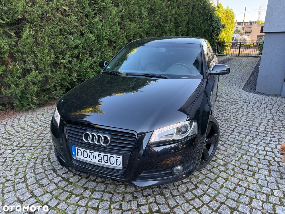 Audi A3 3-drzwiowe 1.4 TFSI S line Sportpaket - 2