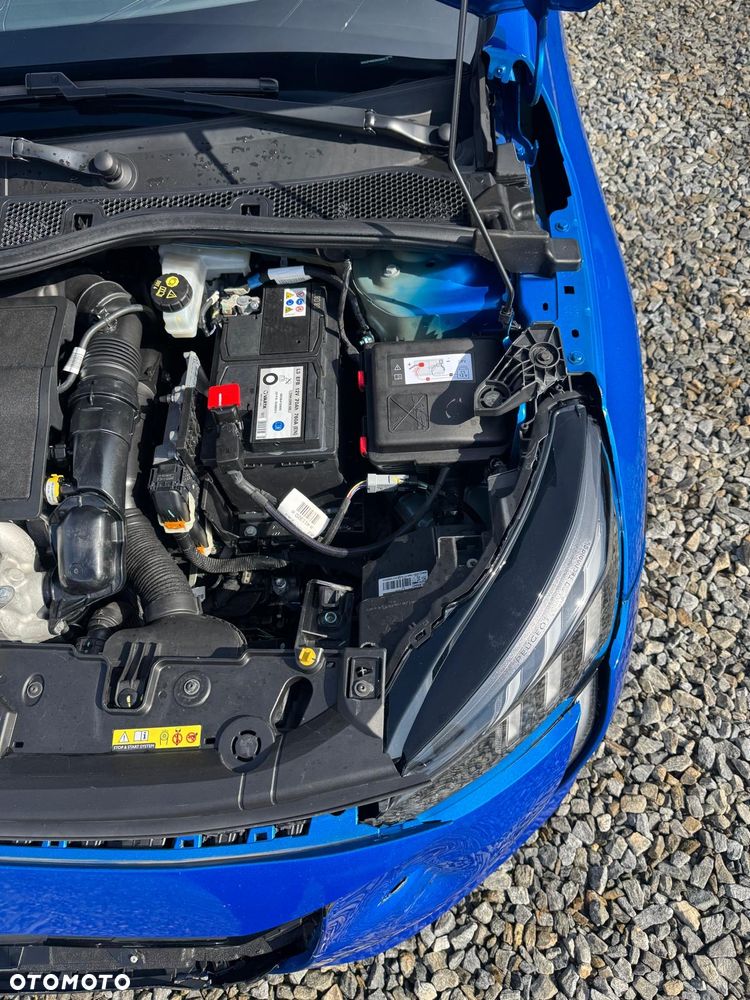 Peugeot 208 PureTech 100 EAT8 GT - 18