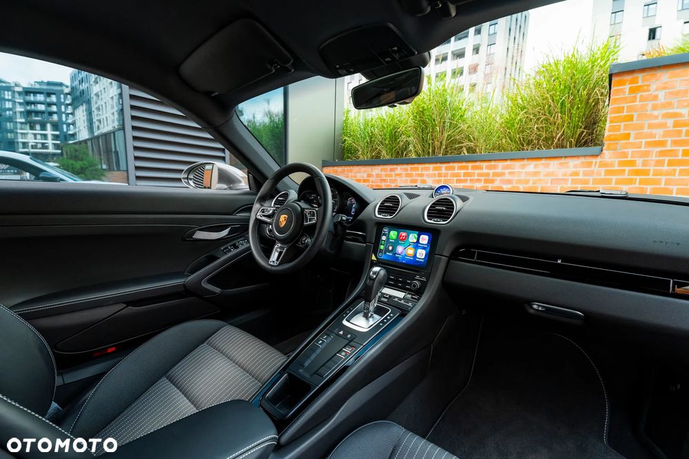 Porsche 718 Cayman GPF T PDK - 19