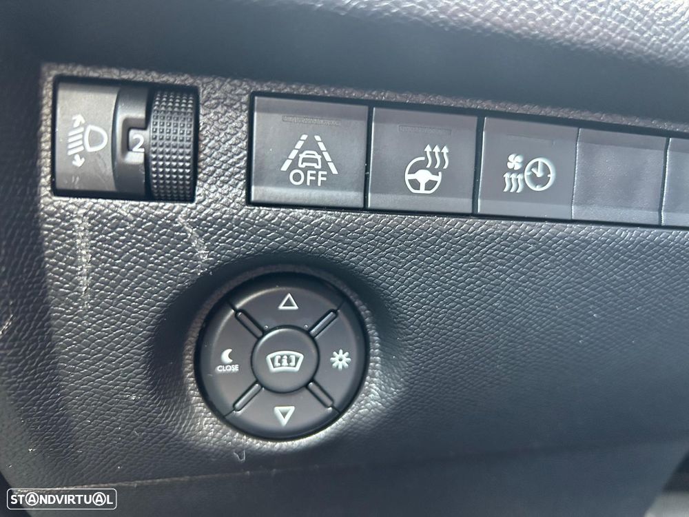 Citroën e-C4 50 kWh Shine - 15