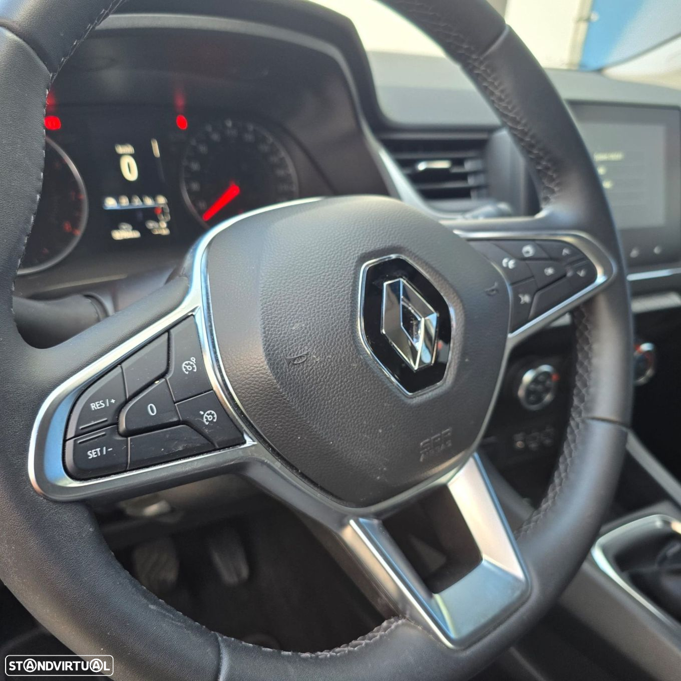 Renault Captur - 9