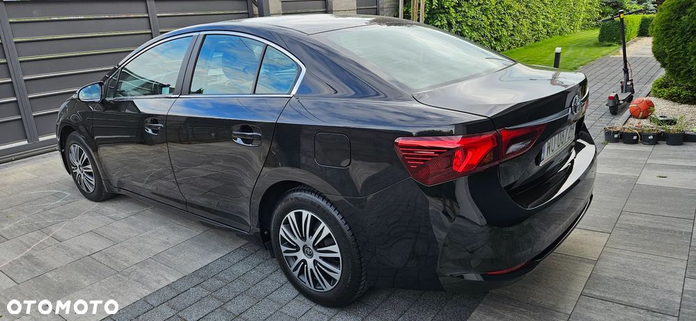 Toyota Avensis 1.8 Active - 2