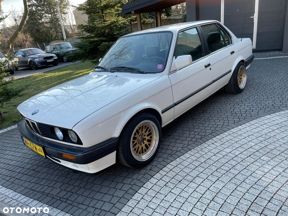 BMW Seria 3 316i - 4
