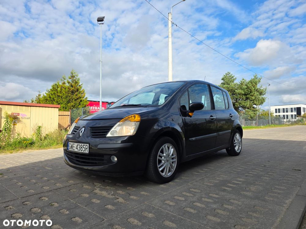 Renault Modus - 1