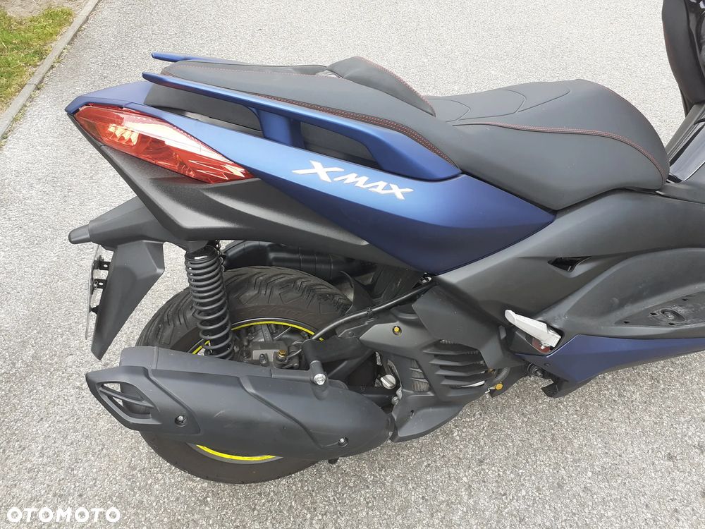 Yamaha NMAX - 15